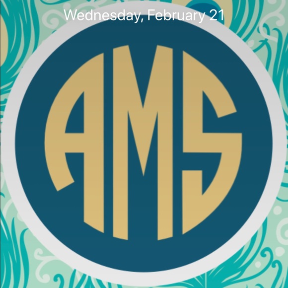 Meet your Posher, April - Picture 1 of 1